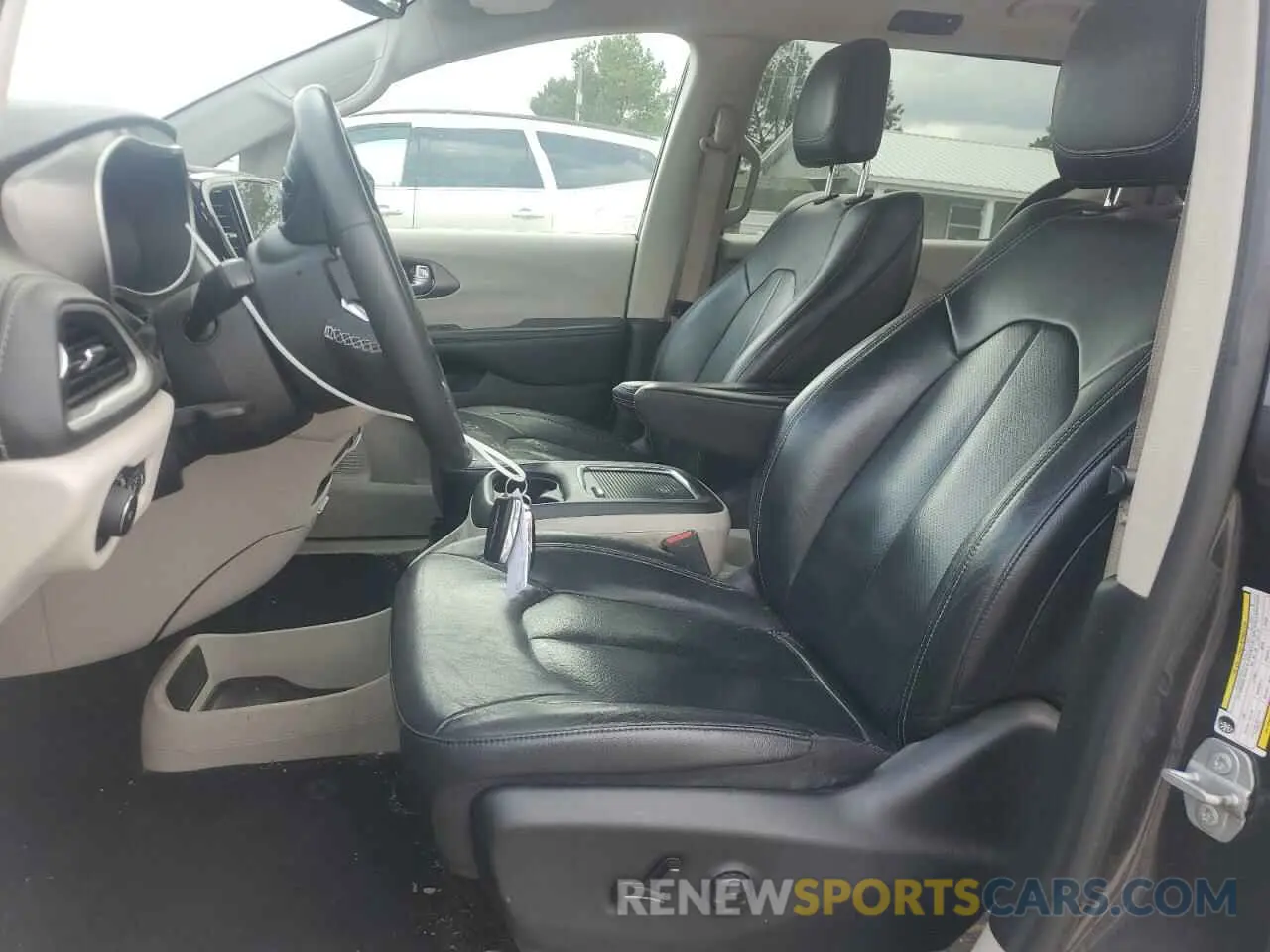 7 Фотография поврежденного автомобиля 2C4RC1L7XNR161269 CHRYSLER PACIFICA 2022