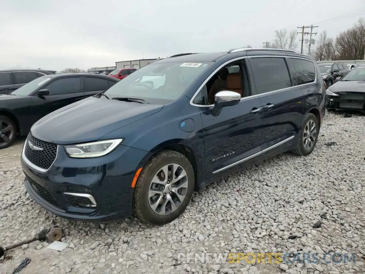 1 Photograph of a damaged car 2C4RC1N71NR189877 CHRYSLER PACIFICA 2022