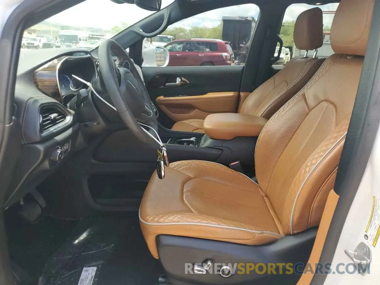7 Фотография поврежденного автомобиля 2C4RC1N72NR224815 CHRYSLER PACIFICA 2022