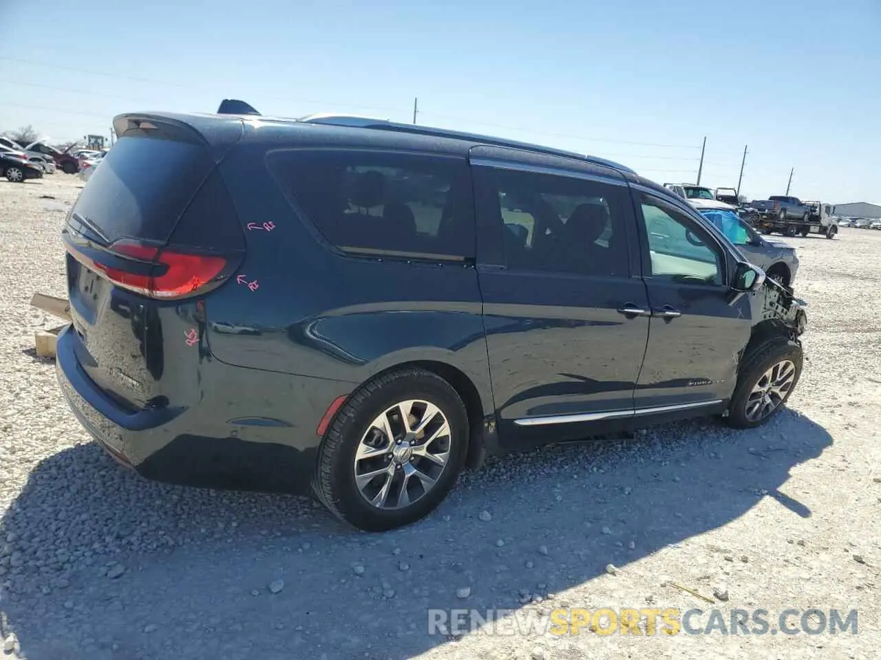 3 Photograph of a damaged car 2C4RC1N79NR120399 CHRYSLER PACIFICA 2022