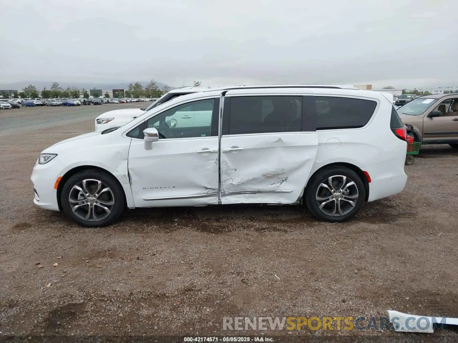 15 Фотография поврежденного автомобиля 2C4RC1PG9NR139791 CHRYSLER PACIFICA 2022