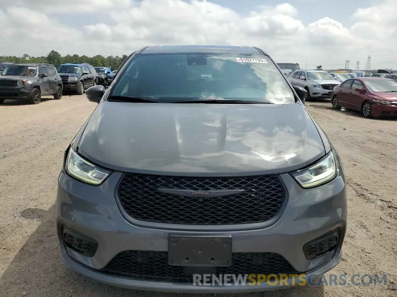 5 Photograph of a damaged car 2C4RC1S71NR148749 CHRYSLER PACIFICA 2022