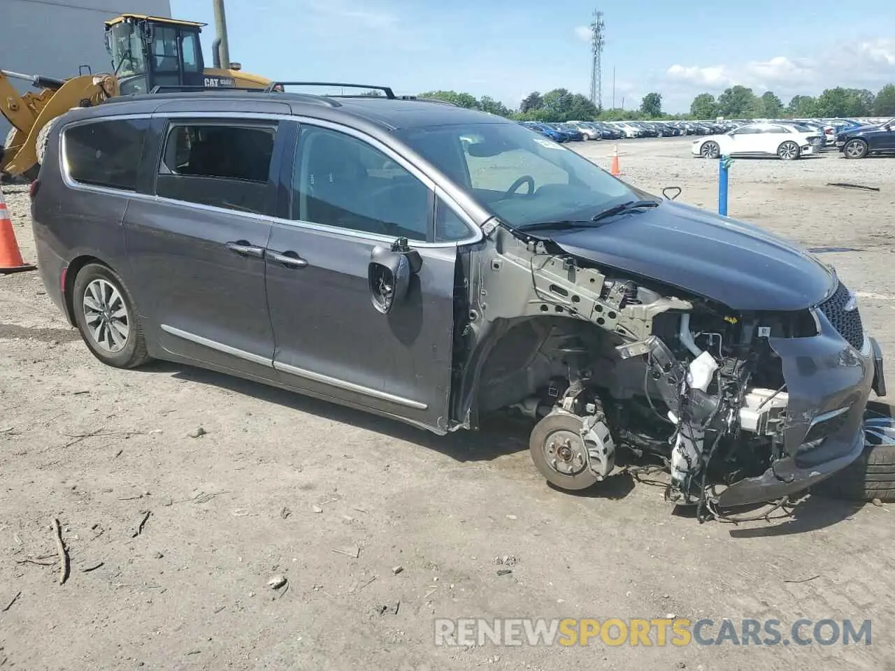 4 Photograph of a damaged car 2C4RC1S76NR196781 CHRYSLER PACIFICA 2022
