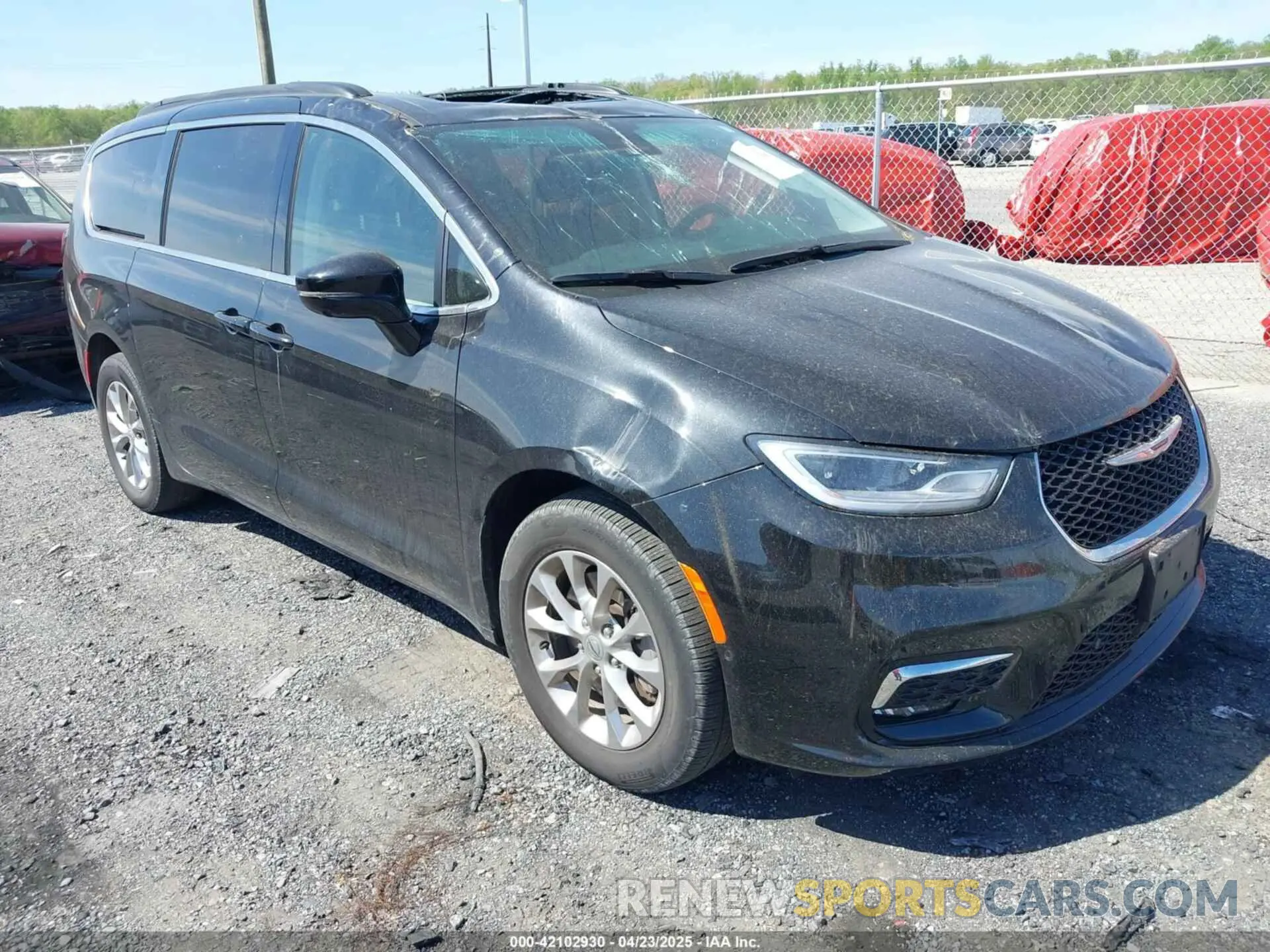 1 Фотография поврежденного автомобиля 2C4RC3BG8NR228030 CHRYSLER PACIFICA 2022