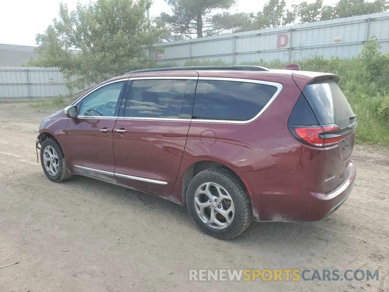 2 Photograph of a damaged car 2C4RC3GG1NR200689 CHRYSLER PACIFICA 2022