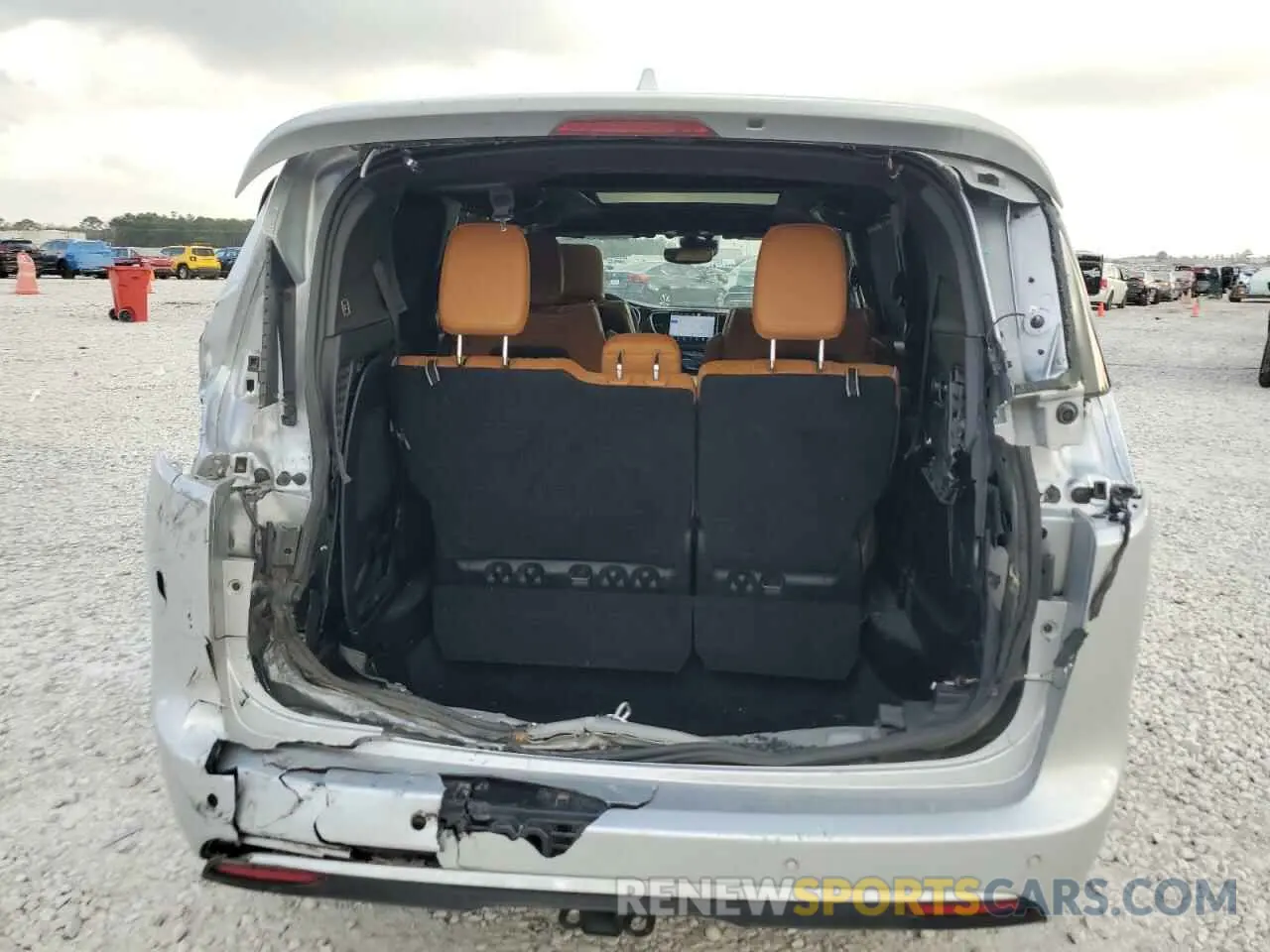 6 Фотография поврежденного автомобиля 2C4RC3PG3NR203089 CHRYSLER PACIFICA 2022