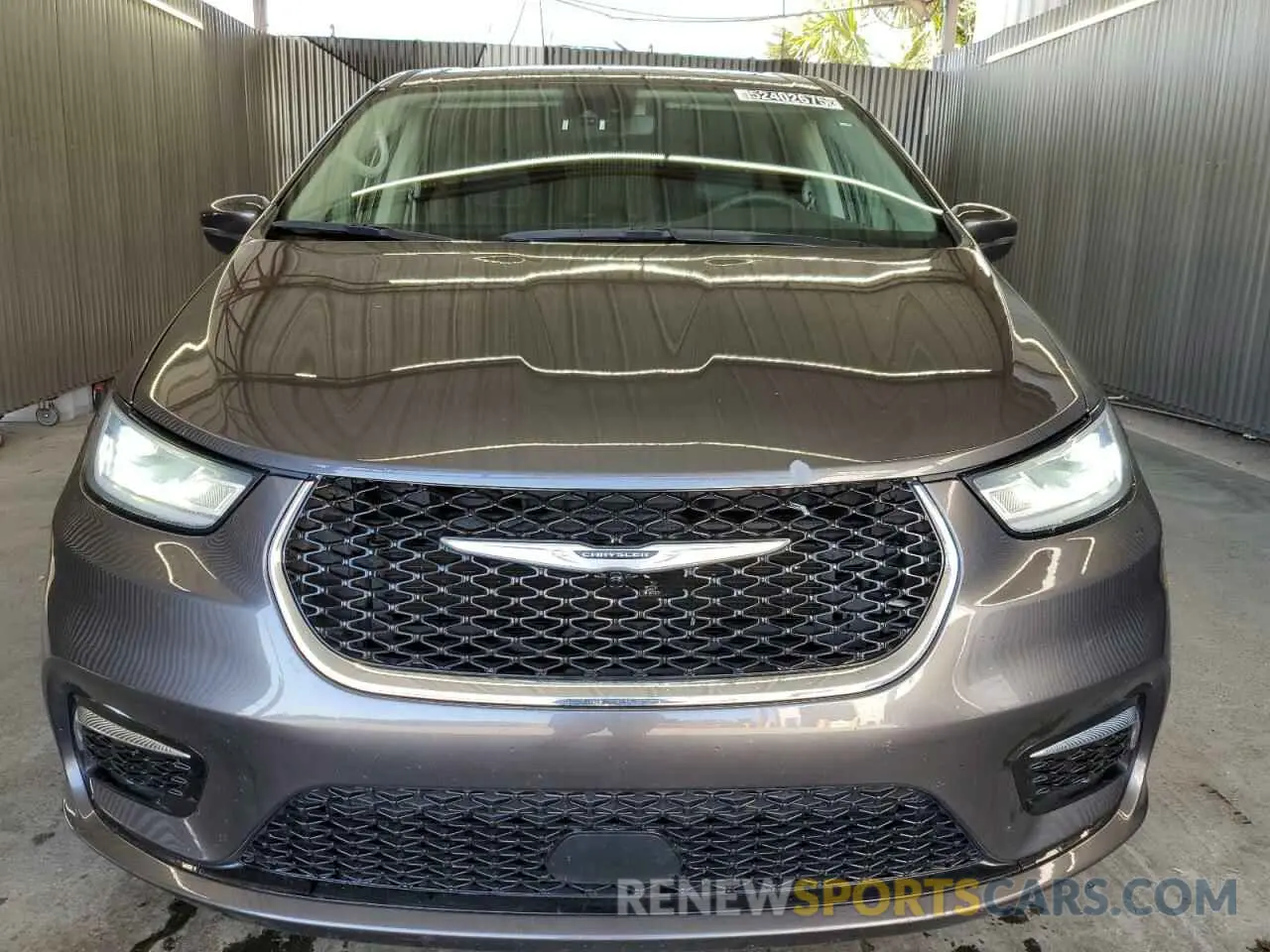 5 Фотография поврежденного автомобиля 2C4RC1BG0PR514641 CHRYSLER PACIFICA 2023