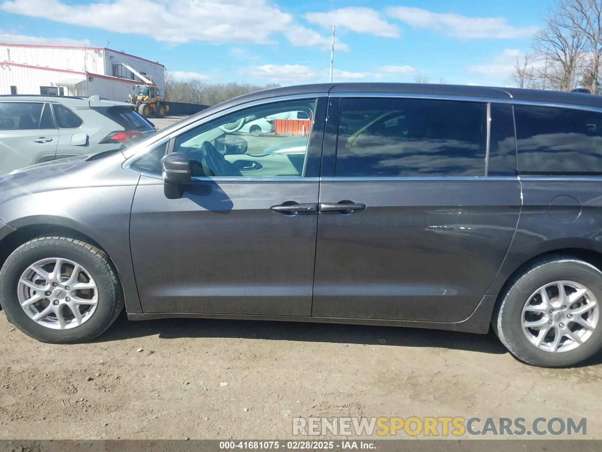 14 Фотография поврежденного автомобиля 2C4RC1BG0PR582065 CHRYSLER PACIFICA 2023
