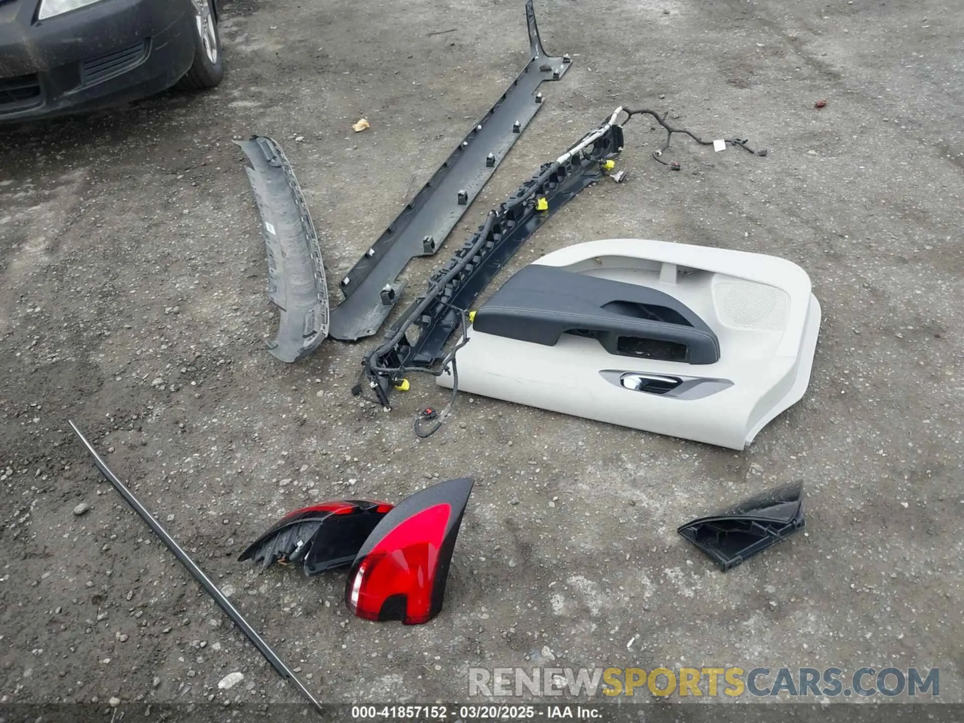 12 Photograph of a damaged car 2C4RC1BG0PR625237 CHRYSLER PACIFICA 2023