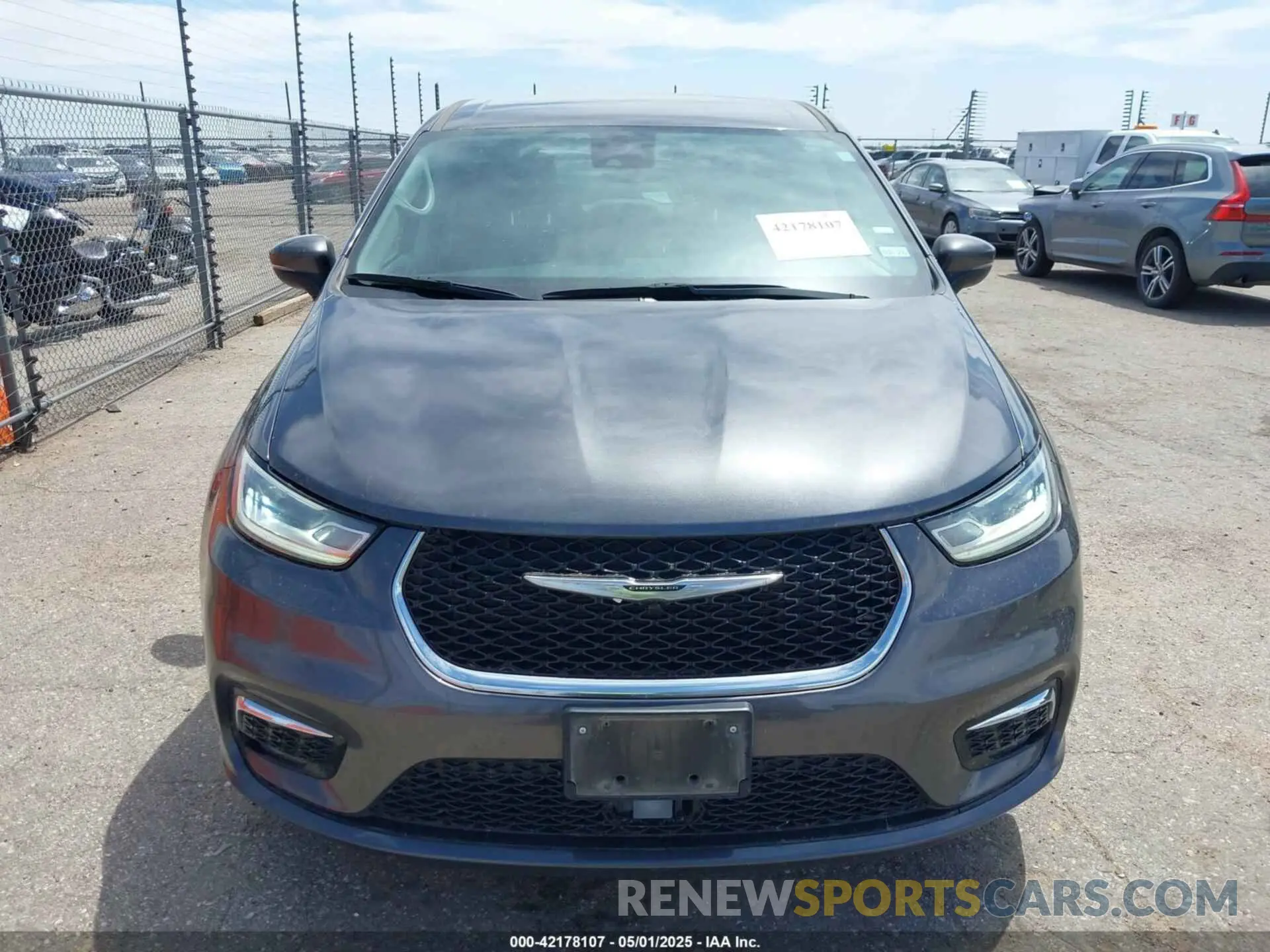 12 Photograph of a damaged car 2C4RC1BG1PR536602 CHRYSLER PACIFICA 2023