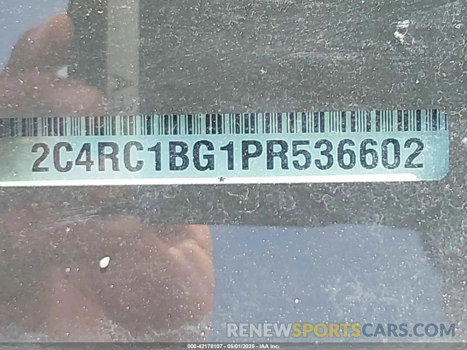 9 Photograph of a damaged car 2C4RC1BG1PR536602 CHRYSLER PACIFICA 2023