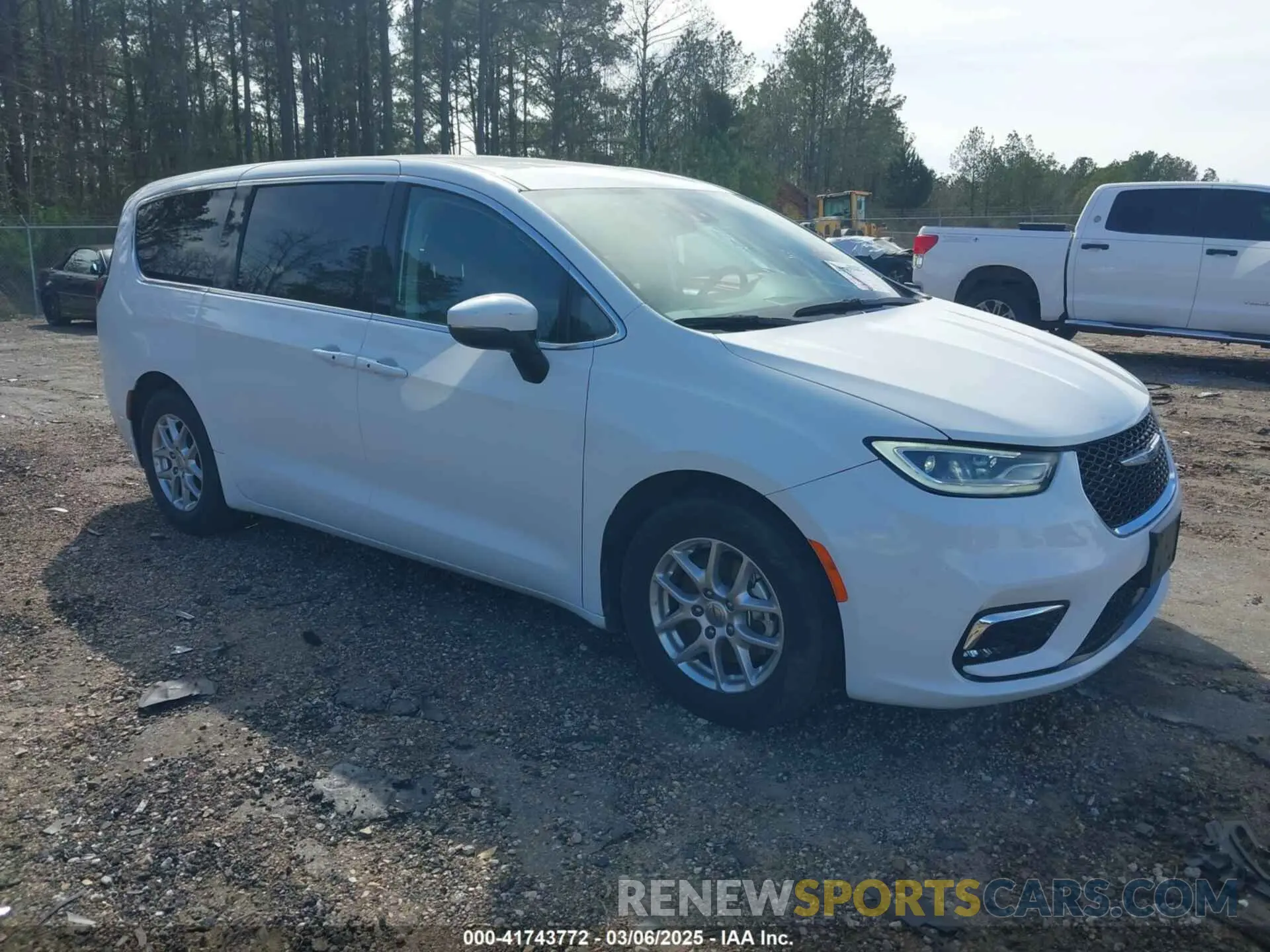 1 Photograph of a damaged car 2C4RC1BG1PR557529 CHRYSLER PACIFICA 2023
