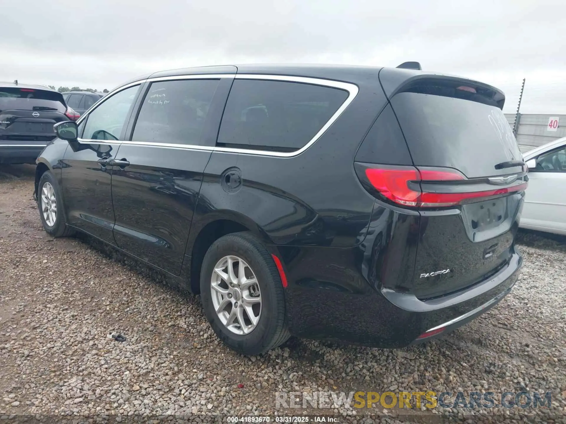 3 Photograph of a damaged car 2C4RC1BG1PR596847 CHRYSLER PACIFICA 2023