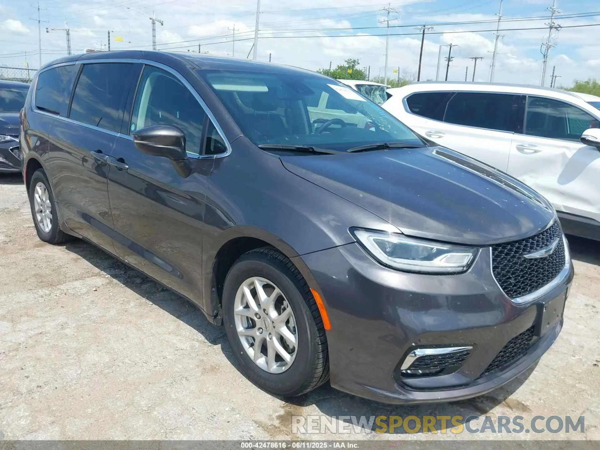 1 Photograph of a damaged car 2C4RC1BG1PR612691 CHRYSLER PACIFICA 2023
