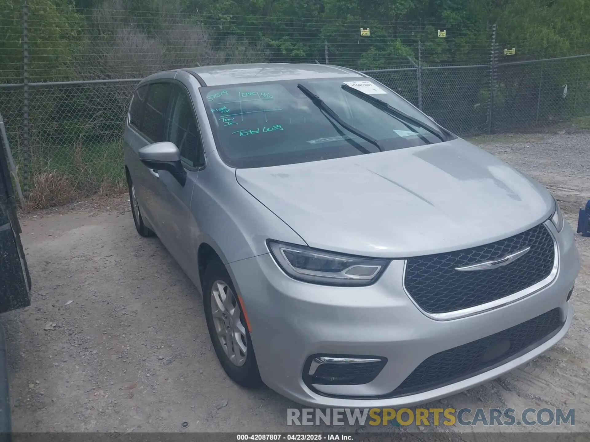 1 Фотография поврежденного автомобиля 2C4RC1BG1PR620094 CHRYSLER PACIFICA 2023