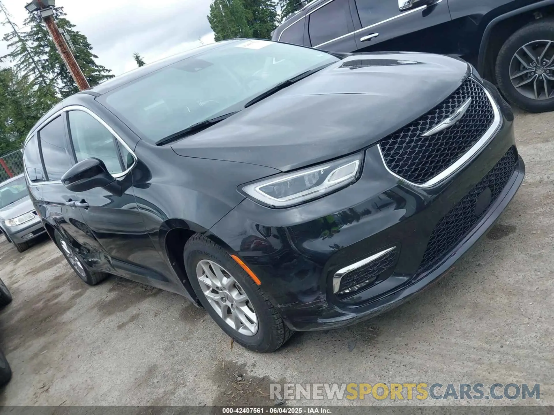 1 Фотография поврежденного автомобиля 2C4RC1BG2PR534793 CHRYSLER PACIFICA 2023