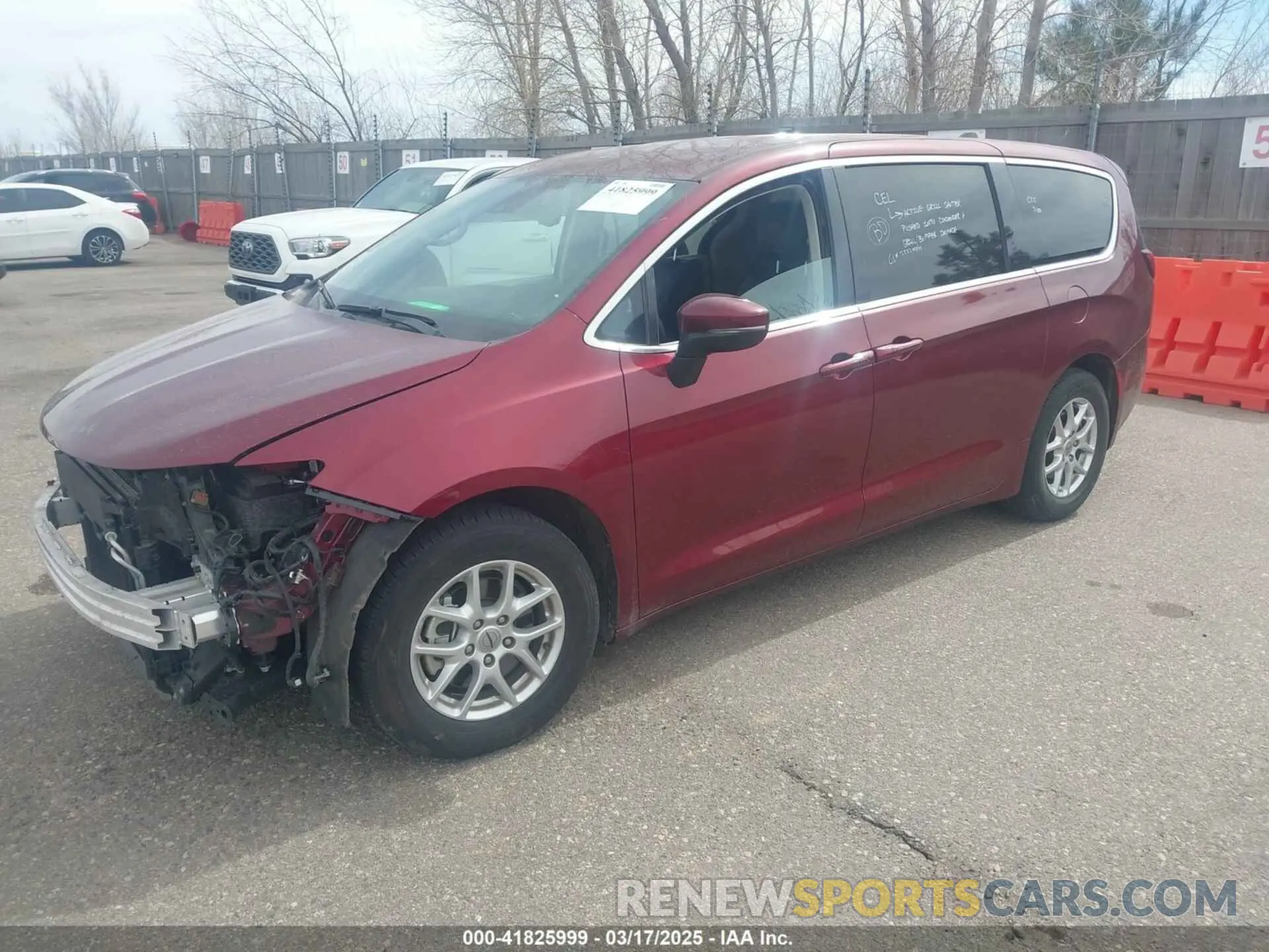 2 Фотография поврежденного автомобиля 2C4RC1BG2PR566692 CHRYSLER PACIFICA 2023