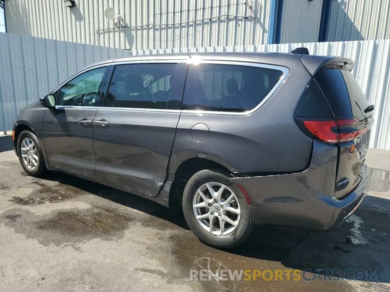 2 Photograph of a damaged car 2C4RC1BG2PR601120 CHRYSLER PACIFICA 2023