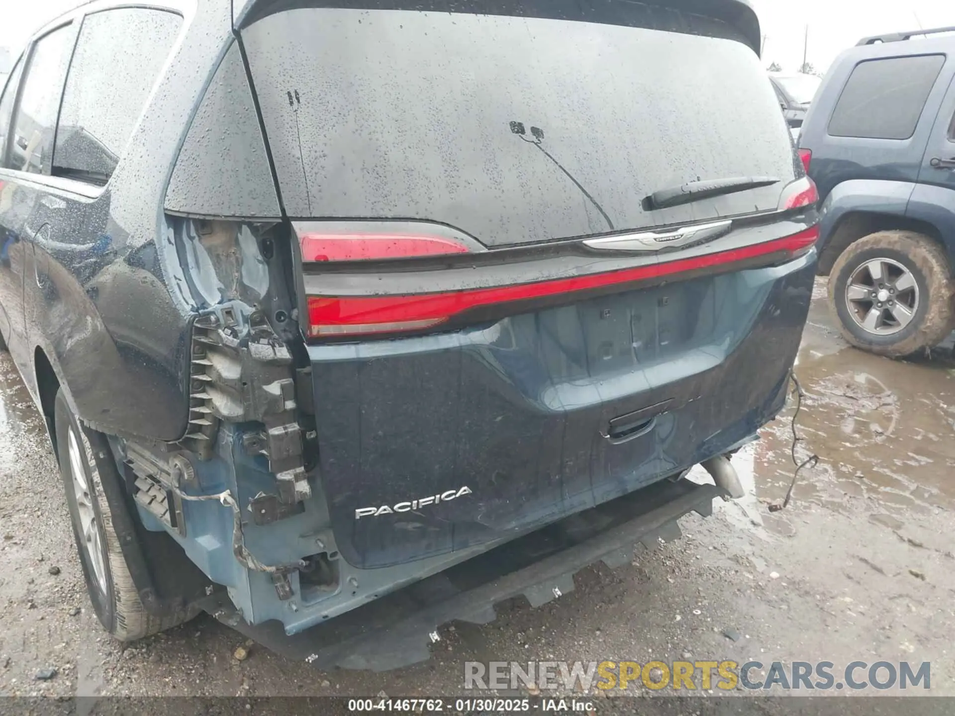 6 Фотография поврежденного автомобиля 2C4RC1BG3PR536309 CHRYSLER PACIFICA 2023