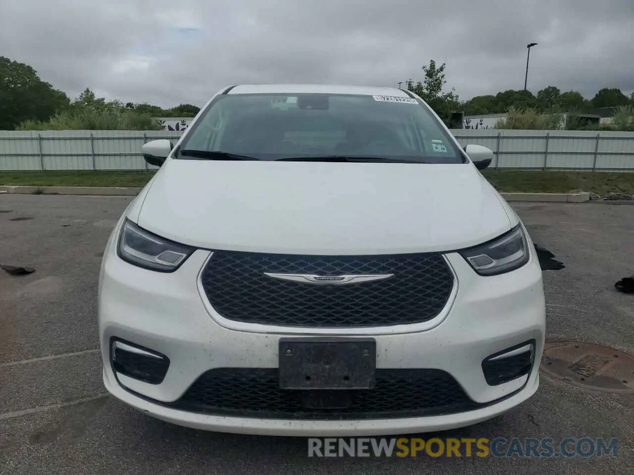 5 Photograph of a damaged car 2C4RC1BG3PR571948 CHRYSLER PACIFICA 2023
