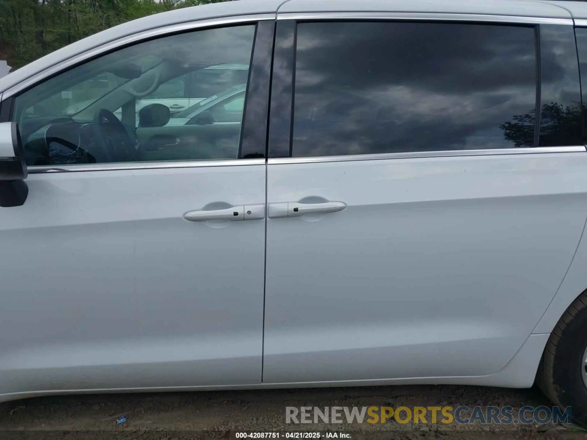 14 Фотография поврежденного автомобиля 2C4RC1BG3PR578057 CHRYSLER PACIFICA 2023