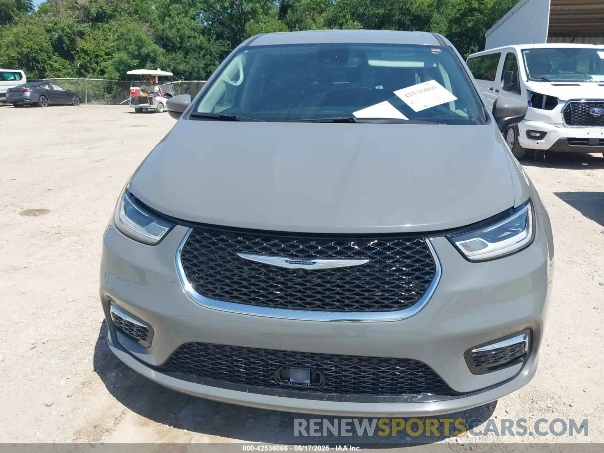12 Фотография поврежденного автомобиля 2C4RC1BG3PR597465 CHRYSLER PACIFICA 2023
