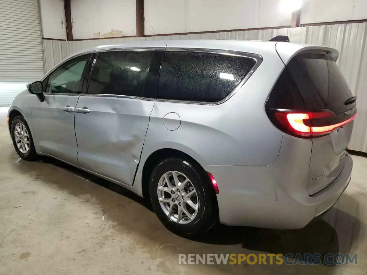 2 Фотография поврежденного автомобиля 2C4RC1BG3PR623966 CHRYSLER PACIFICA 2023