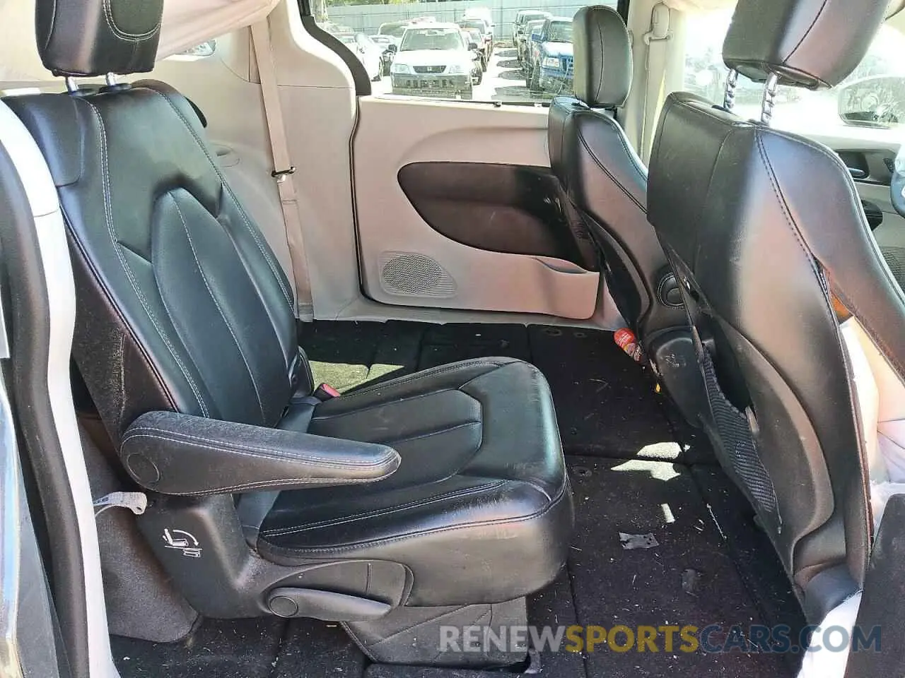 11 Фотография поврежденного автомобиля 2C4RC1BG4PR520488 CHRYSLER PACIFICA 2023