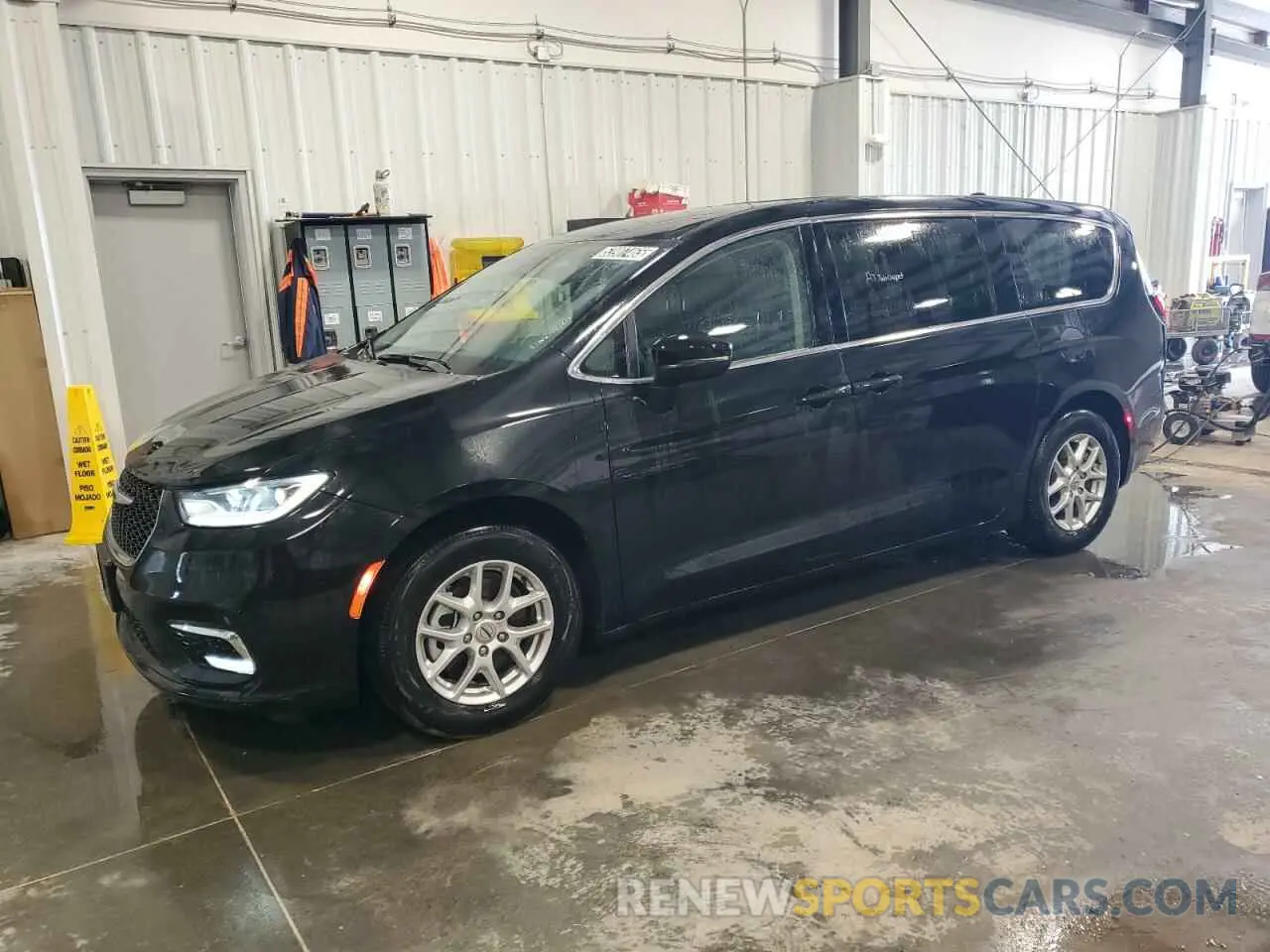 1 Photograph of a damaged car 2C4RC1BG4PR566581 CHRYSLER PACIFICA 2023