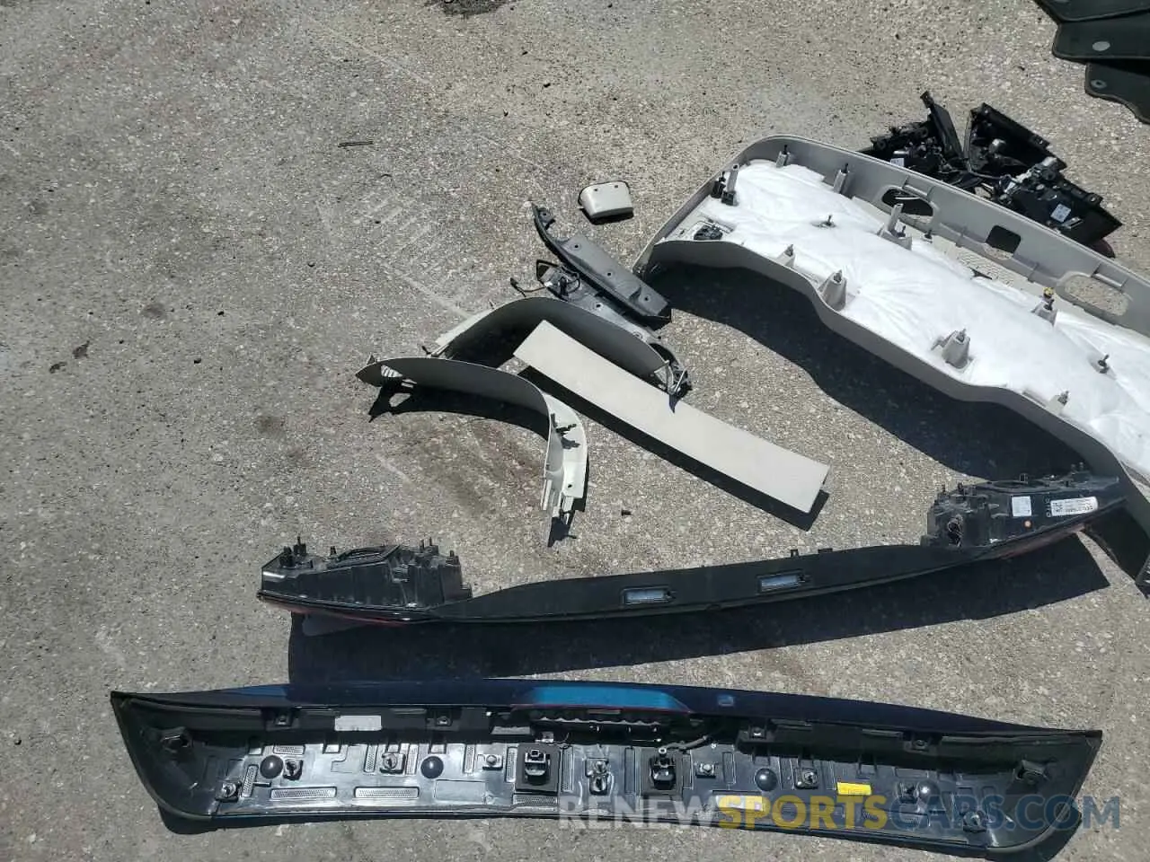 13 Фотография поврежденного автомобиля 2C4RC1BG4PR574258 CHRYSLER PACIFICA 2023