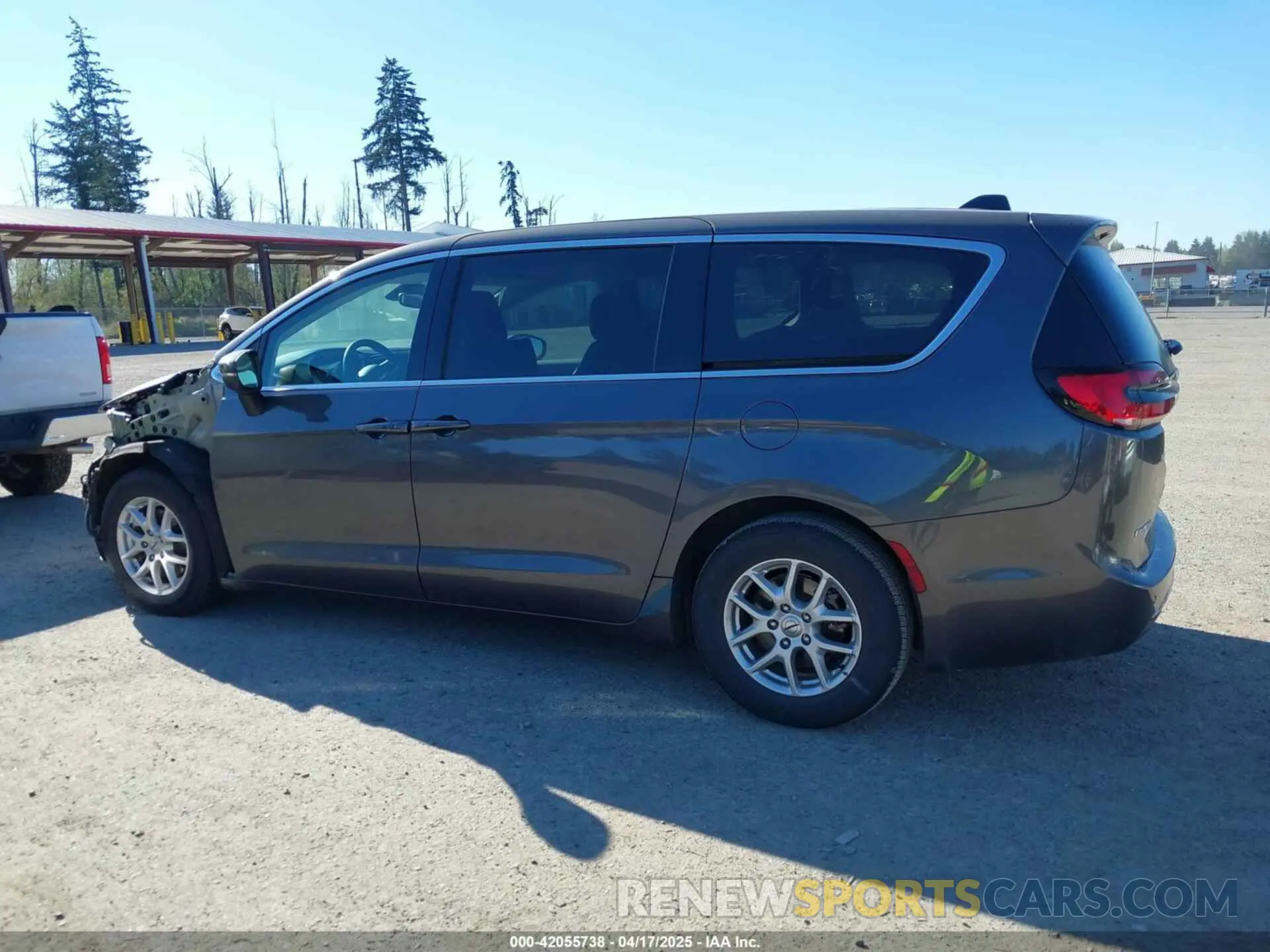 15 Фотография поврежденного автомобиля 2C4RC1BG5PR550499 CHRYSLER PACIFICA 2023