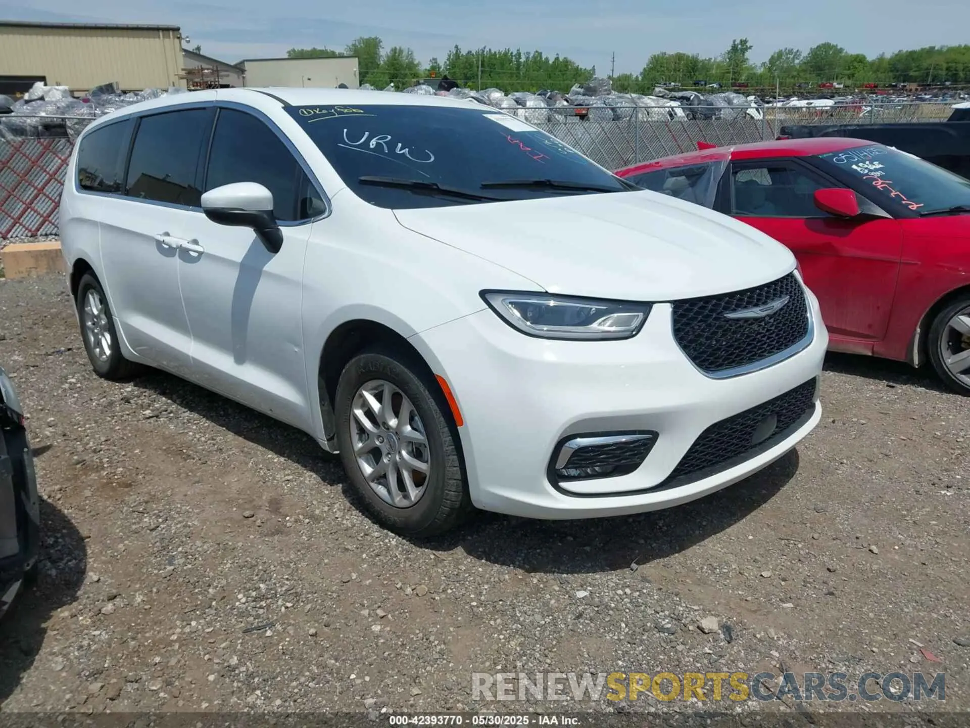 1 Фотография поврежденного автомобиля 2C4RC1BG5PR601256 CHRYSLER PACIFICA 2023