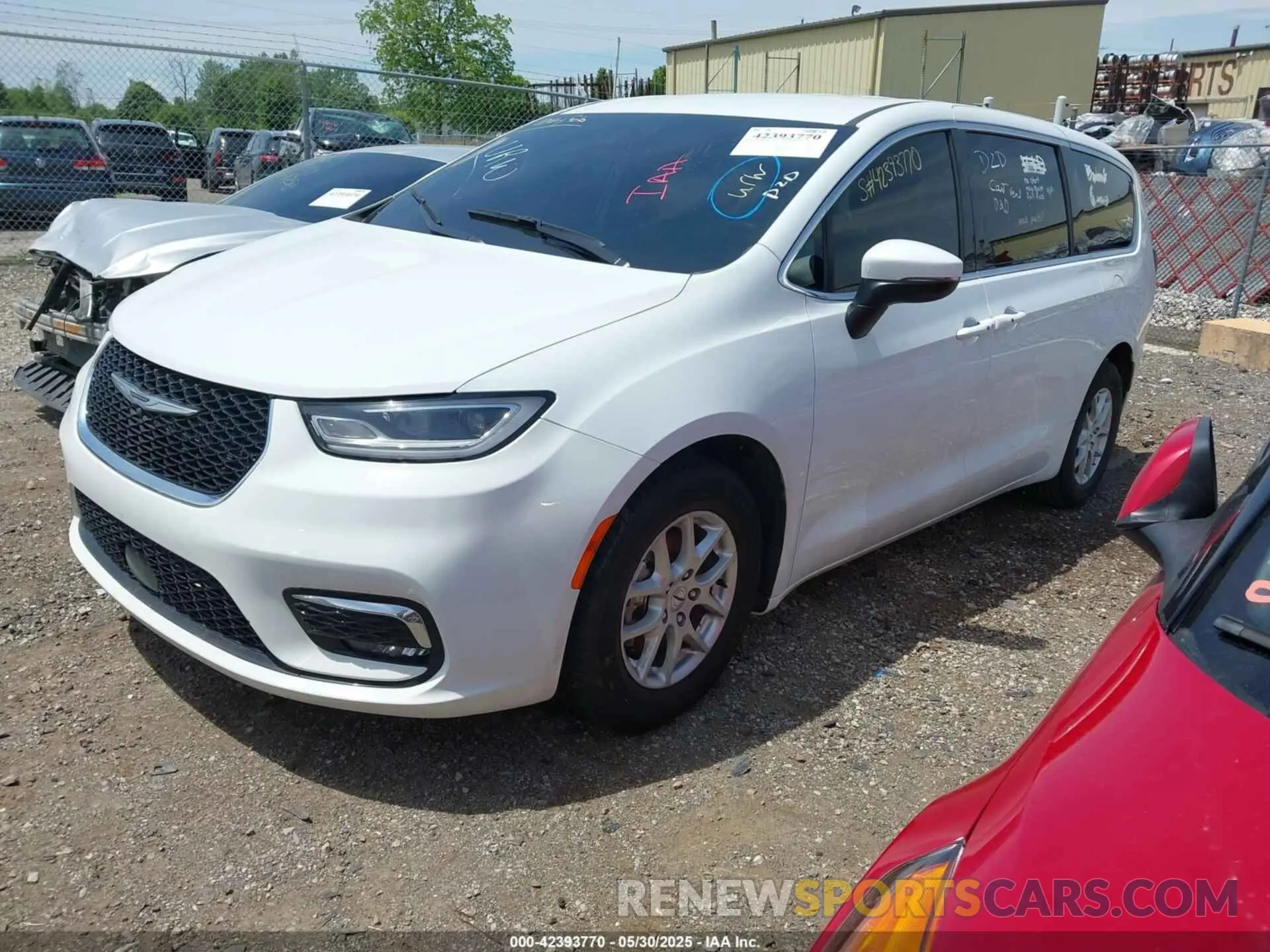2 Фотография поврежденного автомобиля 2C4RC1BG5PR601256 CHRYSLER PACIFICA 2023