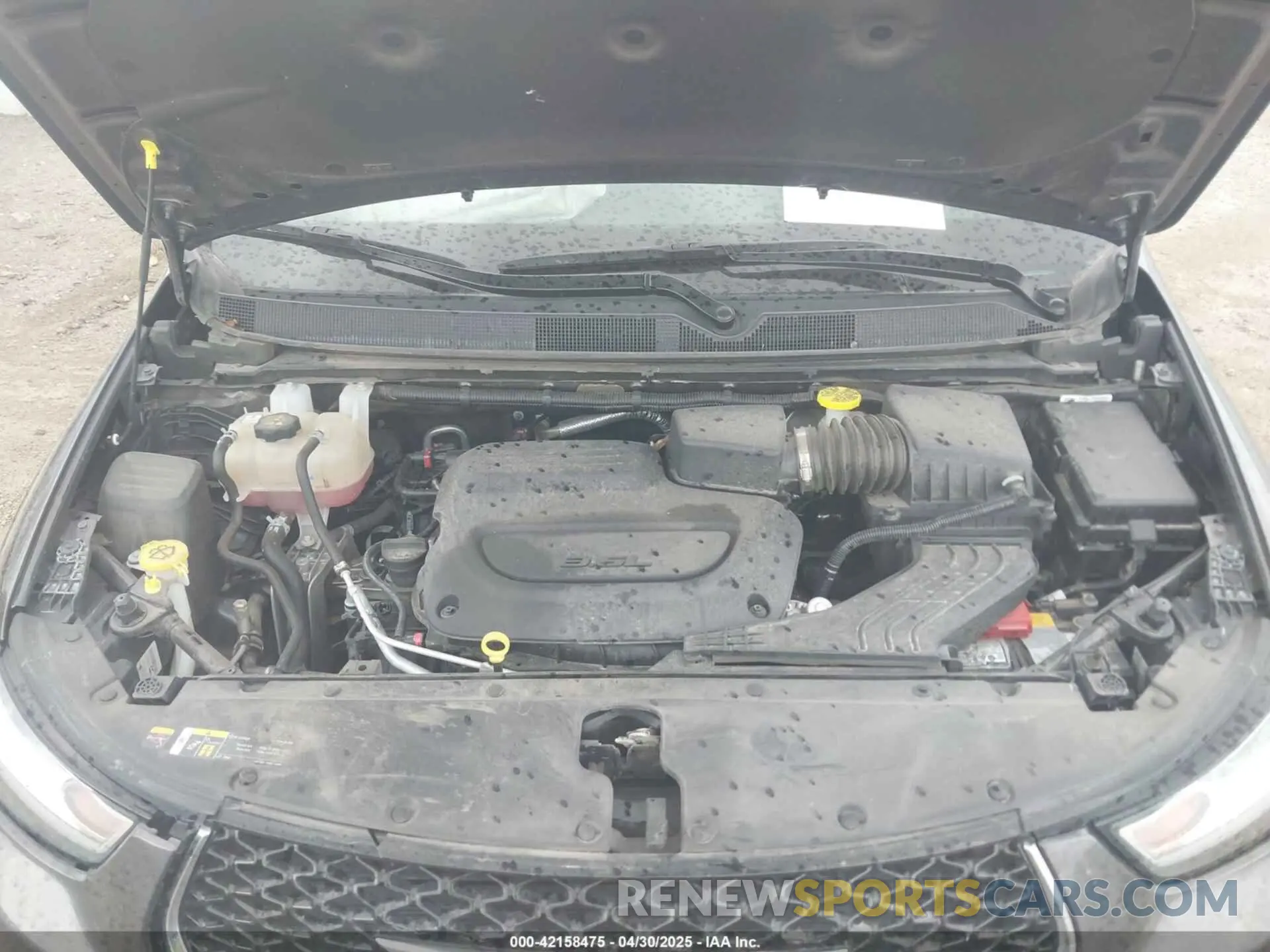 10 Photograph of a damaged car 2C4RC1BG5PR602455 CHRYSLER PACIFICA 2023