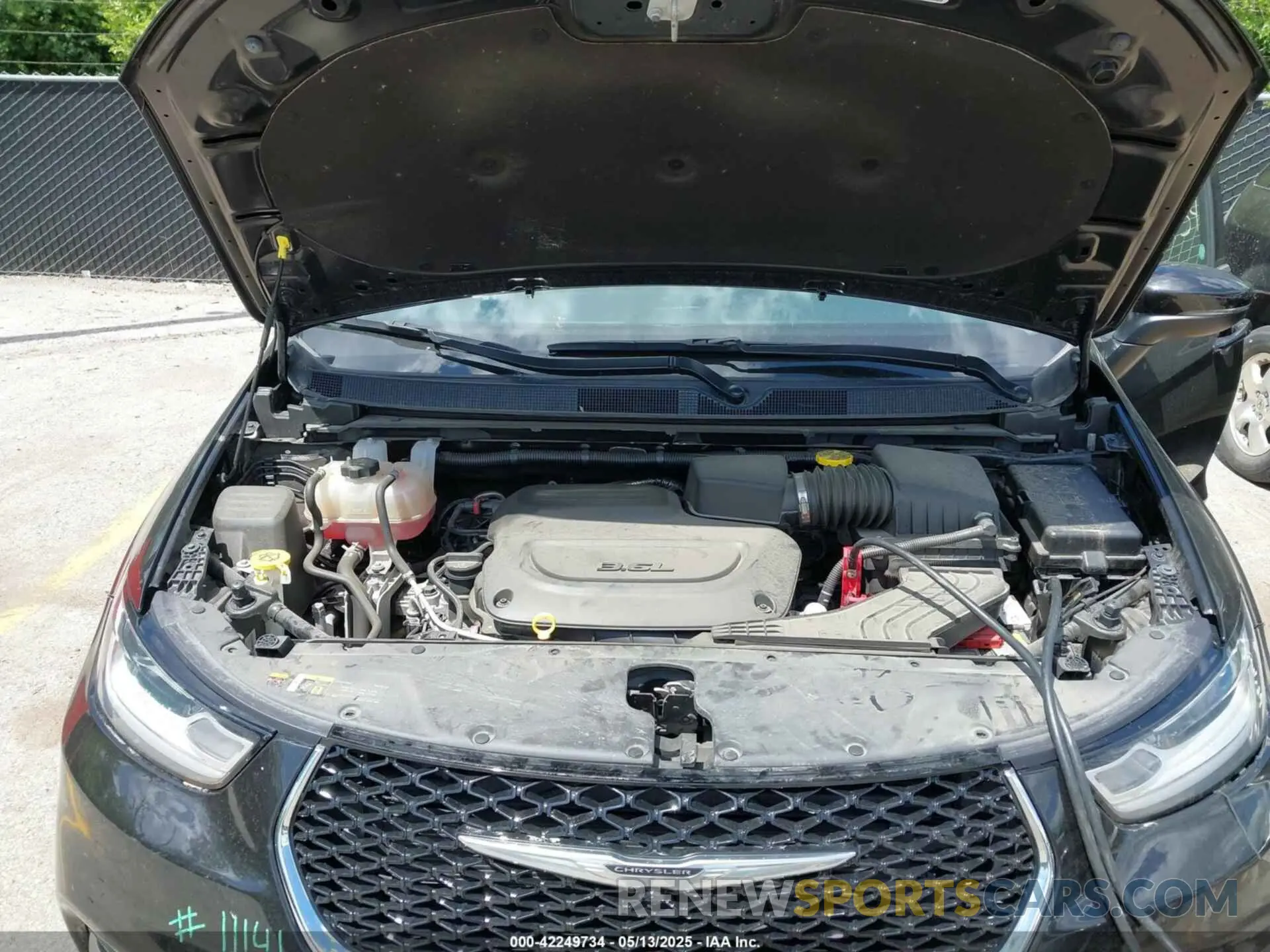 10 Фотография поврежденного автомобиля 2C4RC1BG5PR606425 CHRYSLER PACIFICA 2023