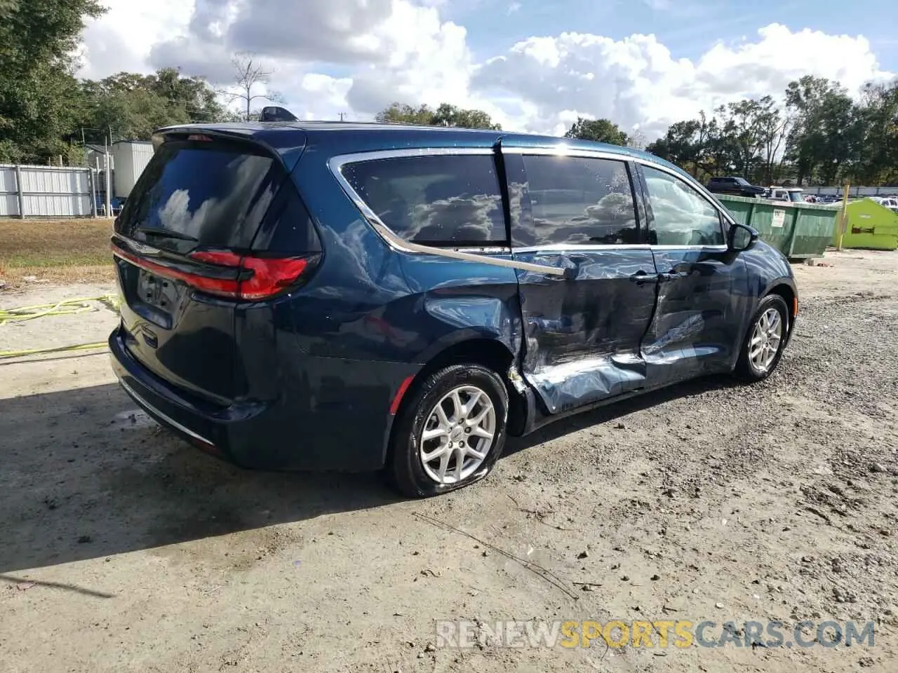 3 Photograph of a damaged car 2C4RC1BG5PR629767 CHRYSLER PACIFICA 2023