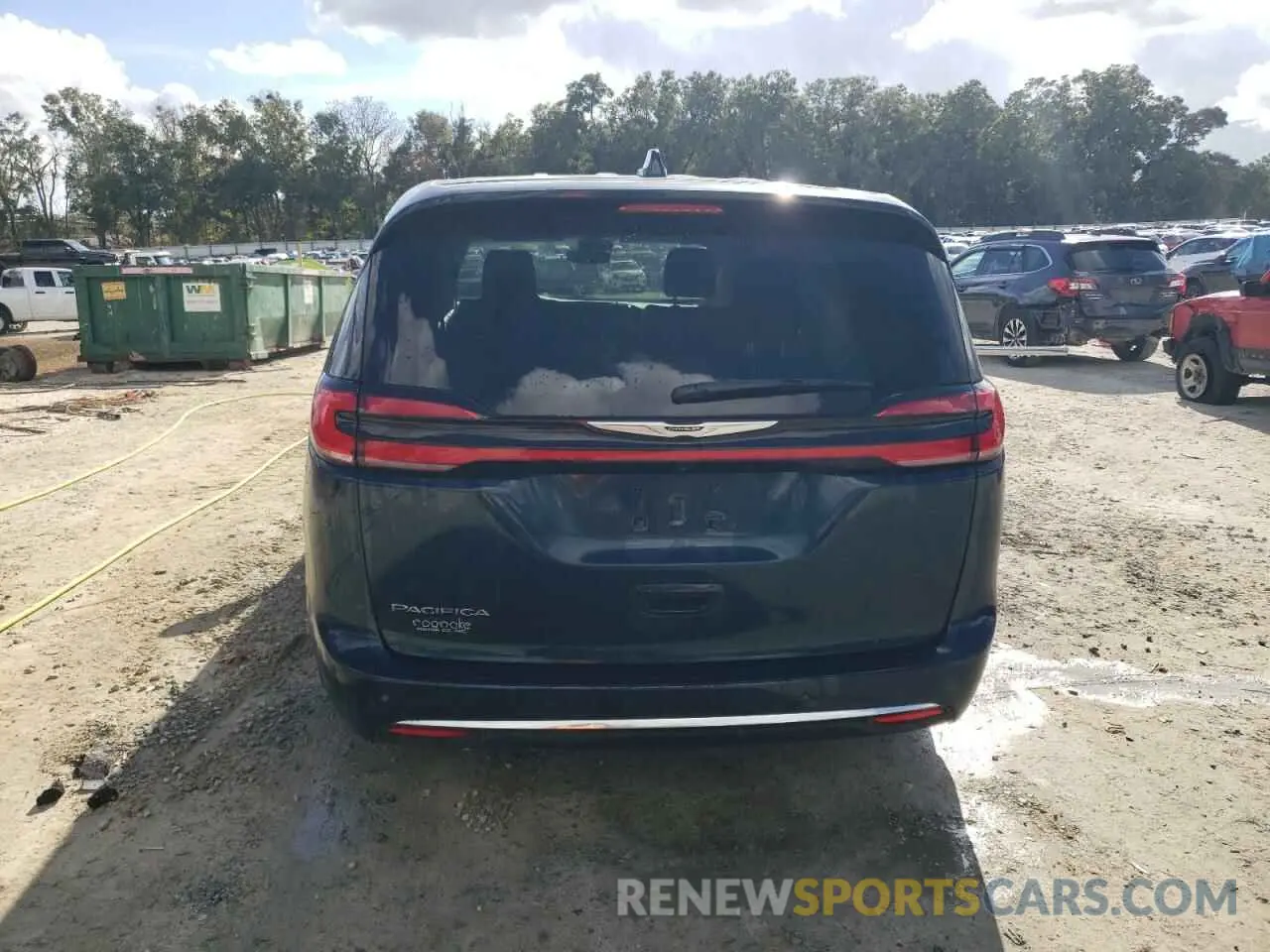 6 Photograph of a damaged car 2C4RC1BG5PR629767 CHRYSLER PACIFICA 2023
