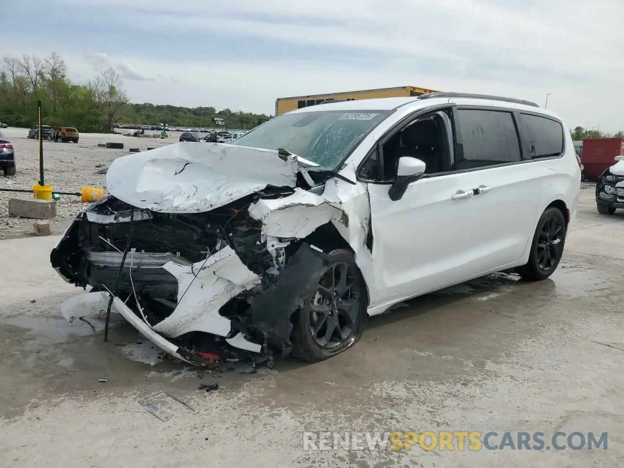 1 Фотография поврежденного автомобиля 2C4RC1BG6PR509055 CHRYSLER PACIFICA 2023