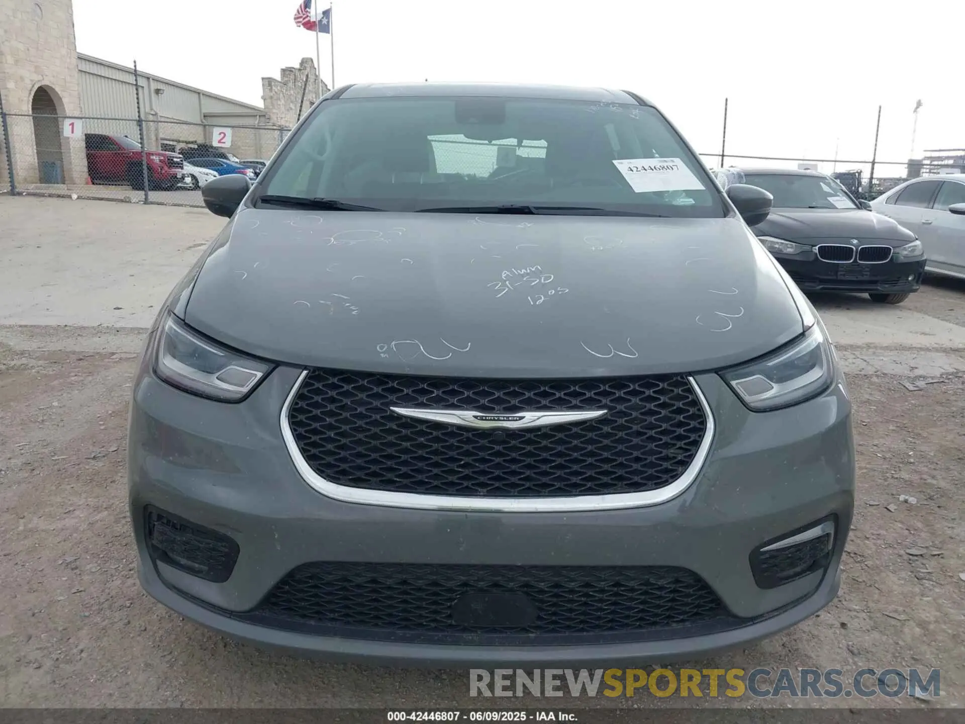 12 Photograph of a damaged car 2C4RC1BG6PR532996 CHRYSLER PACIFICA 2023
