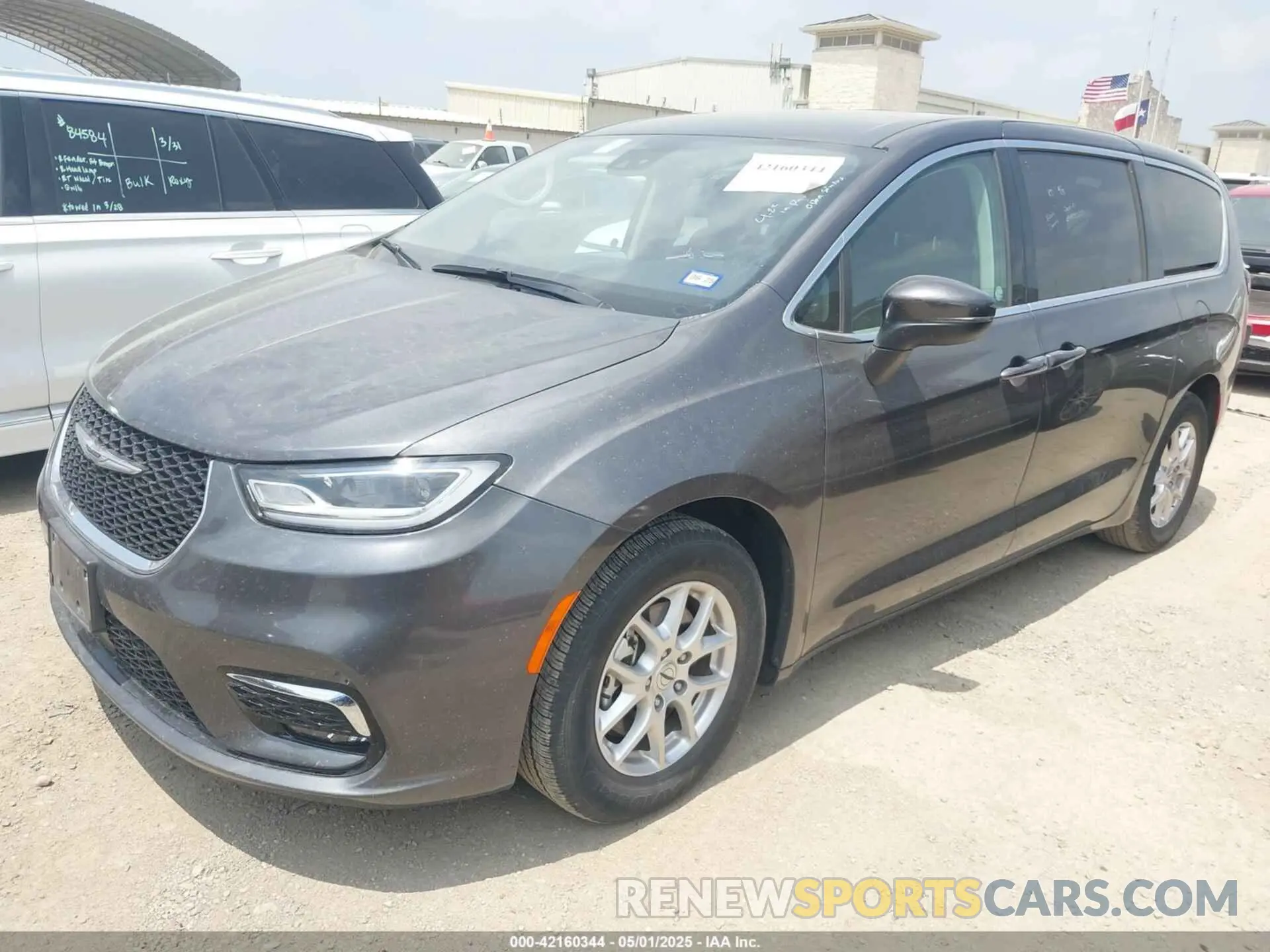 2 Photograph of a damaged car 2C4RC1BG6PR546509 CHRYSLER PACIFICA 2023