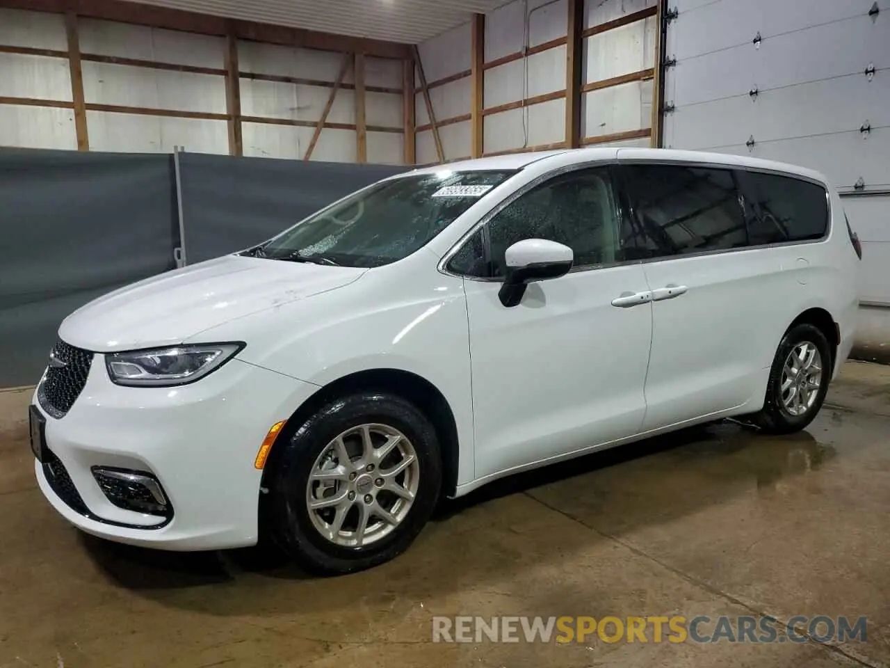 1 Photograph of a damaged car 2C4RC1BG6PR550608 CHRYSLER PACIFICA 2023