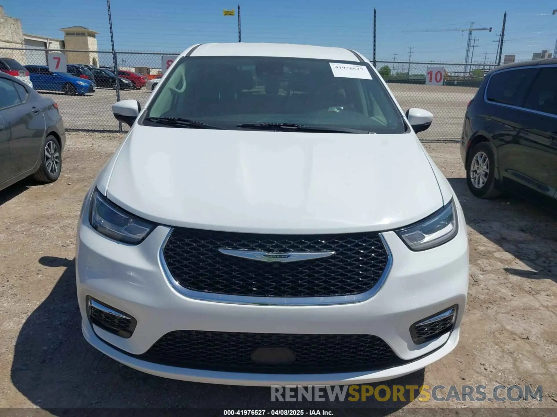 6 Фотография поврежденного автомобиля 2C4RC1BG6PR581390 CHRYSLER PACIFICA 2023