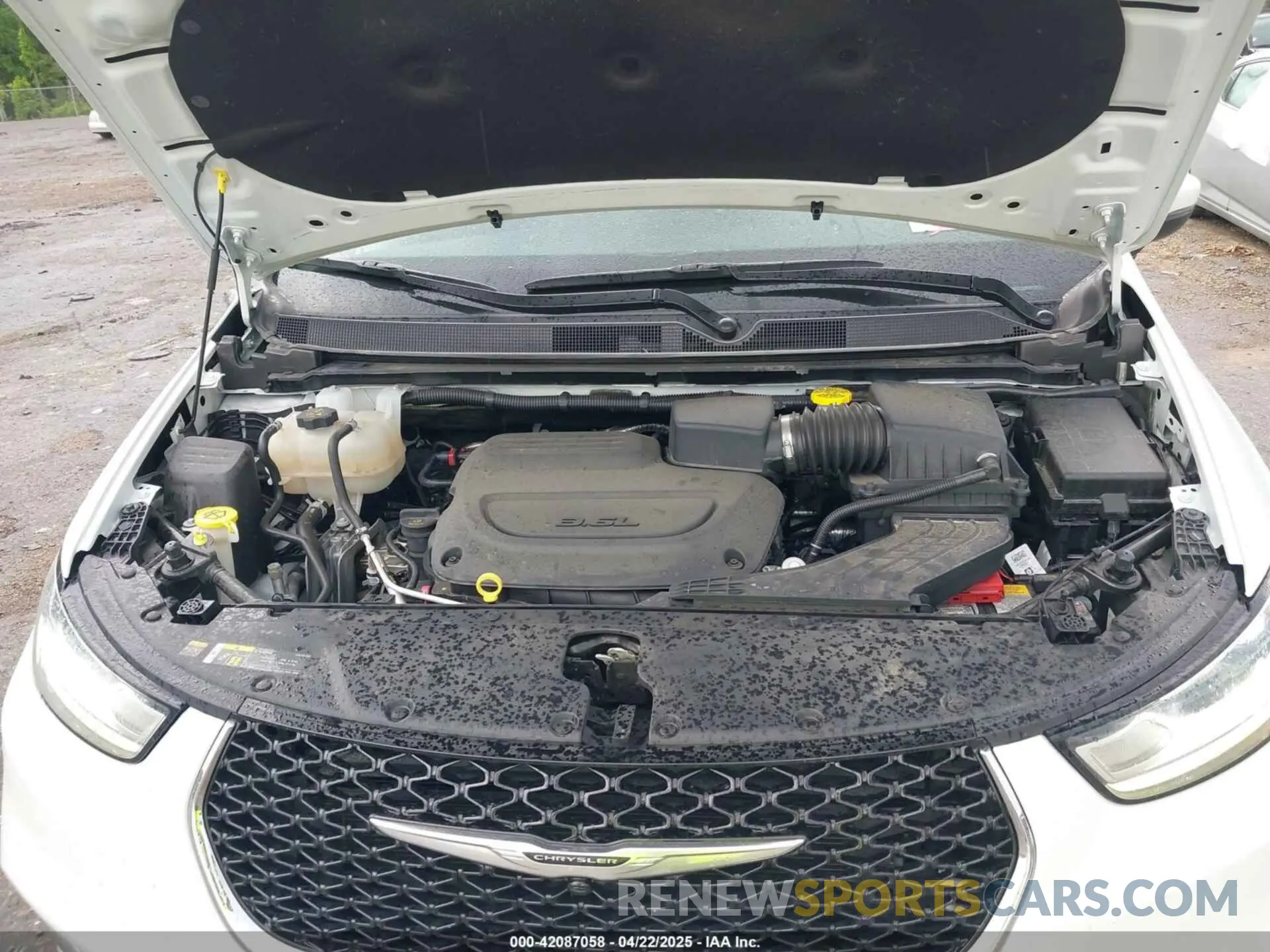 10 Фотография поврежденного автомобиля 2C4RC1BG6PR591319 CHRYSLER PACIFICA 2023