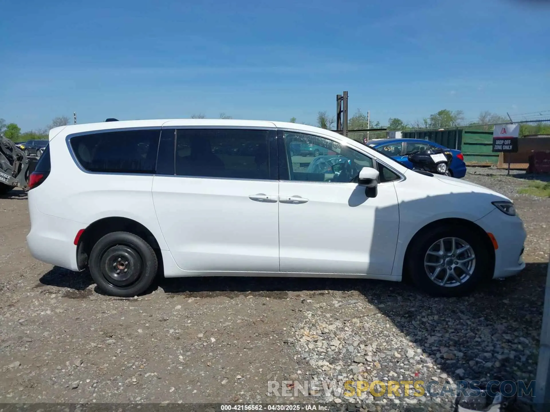 14 Фотография поврежденного автомобиля 2C4RC1BG6PR611245 CHRYSLER PACIFICA 2023