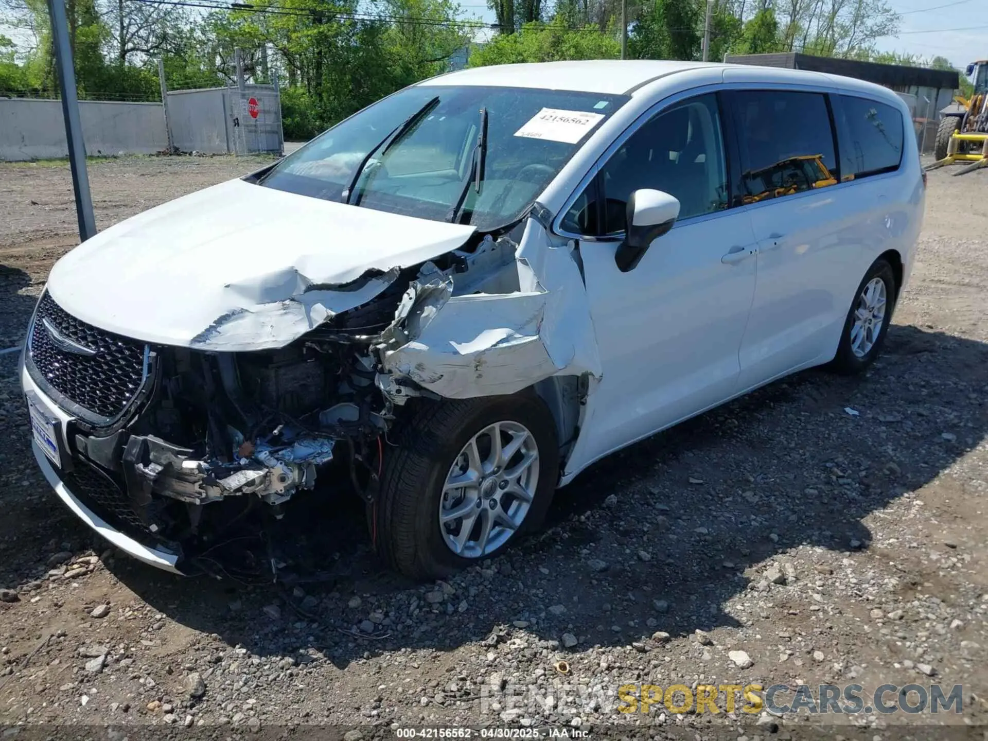 2 Фотография поврежденного автомобиля 2C4RC1BG6PR611245 CHRYSLER PACIFICA 2023