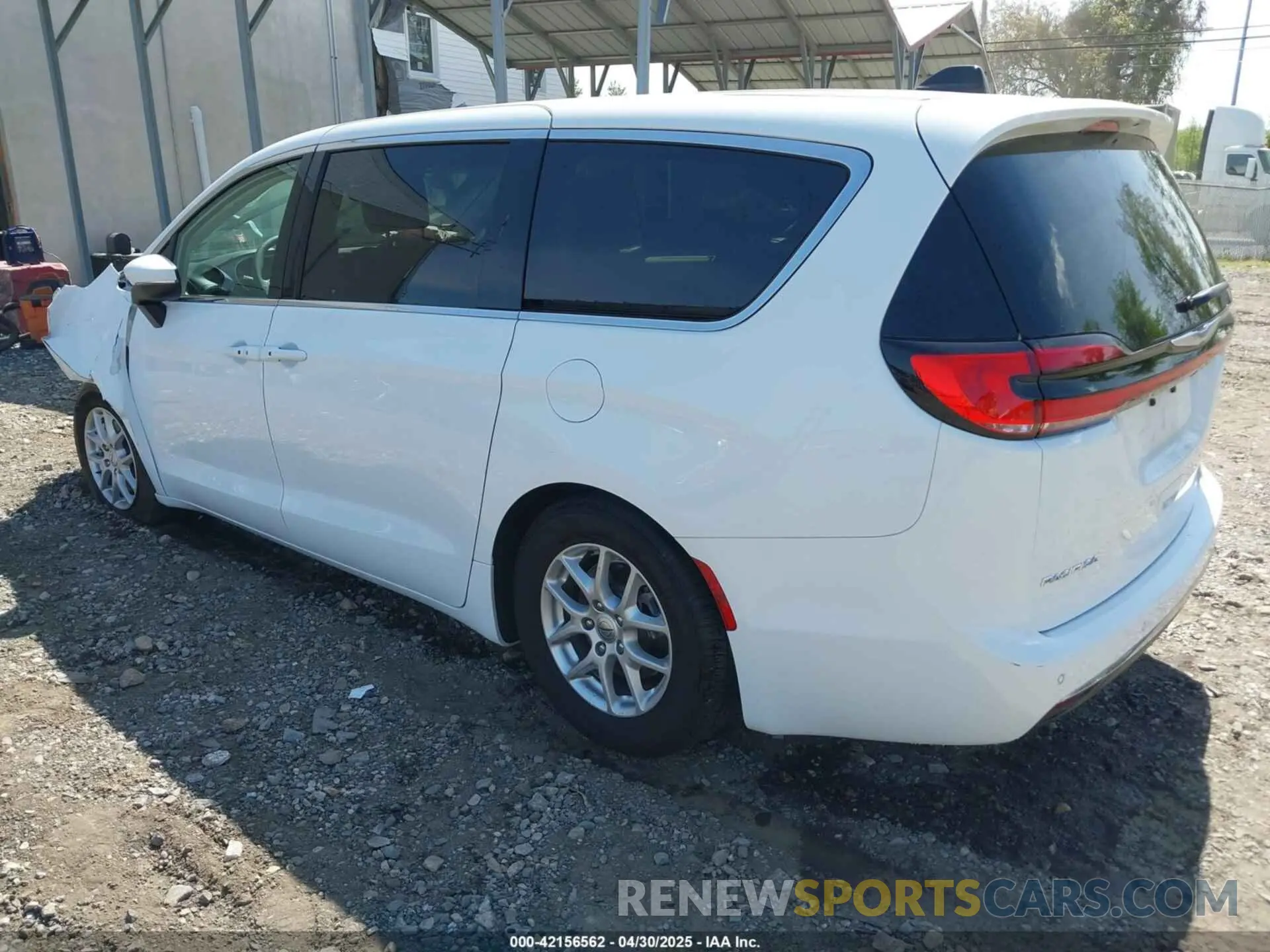 3 Фотография поврежденного автомобиля 2C4RC1BG6PR611245 CHRYSLER PACIFICA 2023