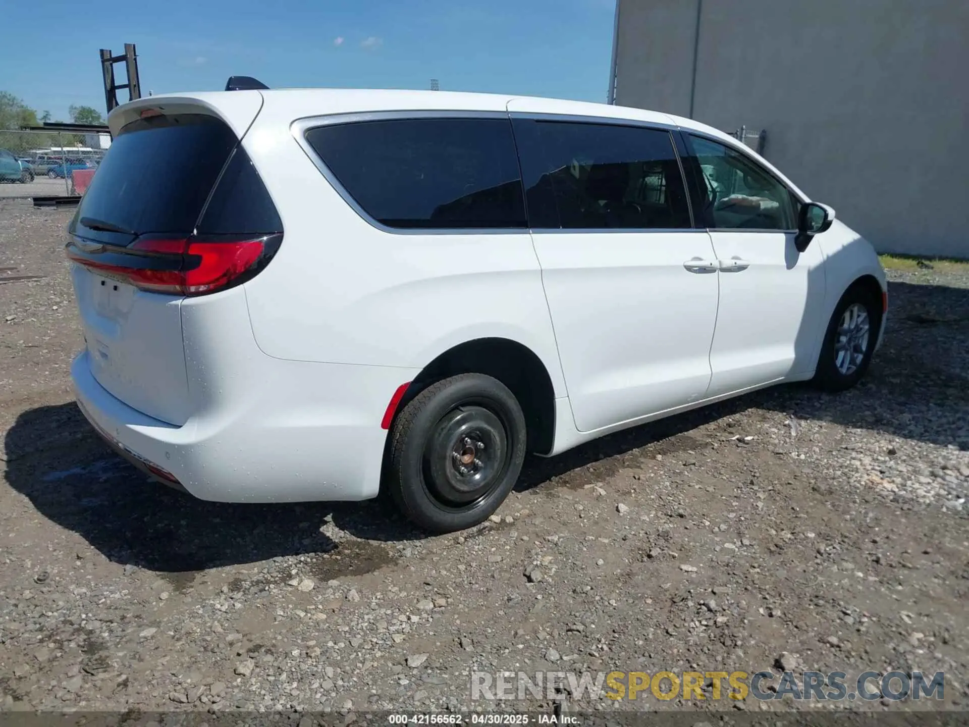 4 Фотография поврежденного автомобиля 2C4RC1BG6PR611245 CHRYSLER PACIFICA 2023