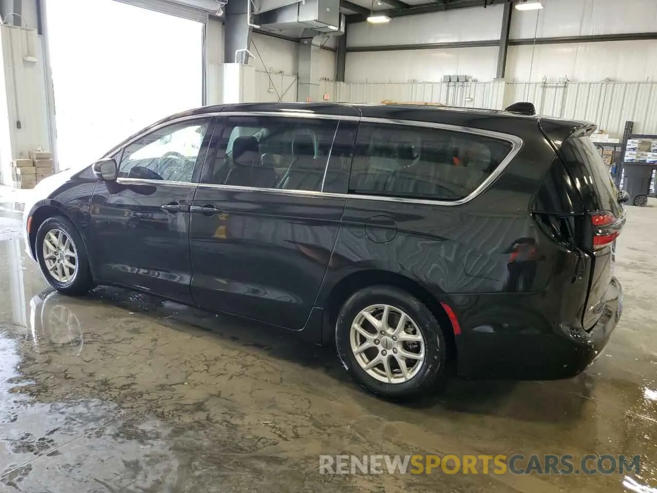 2 Фотография поврежденного автомобиля 2C4RC1BG6PR624111 CHRYSLER PACIFICA 2023