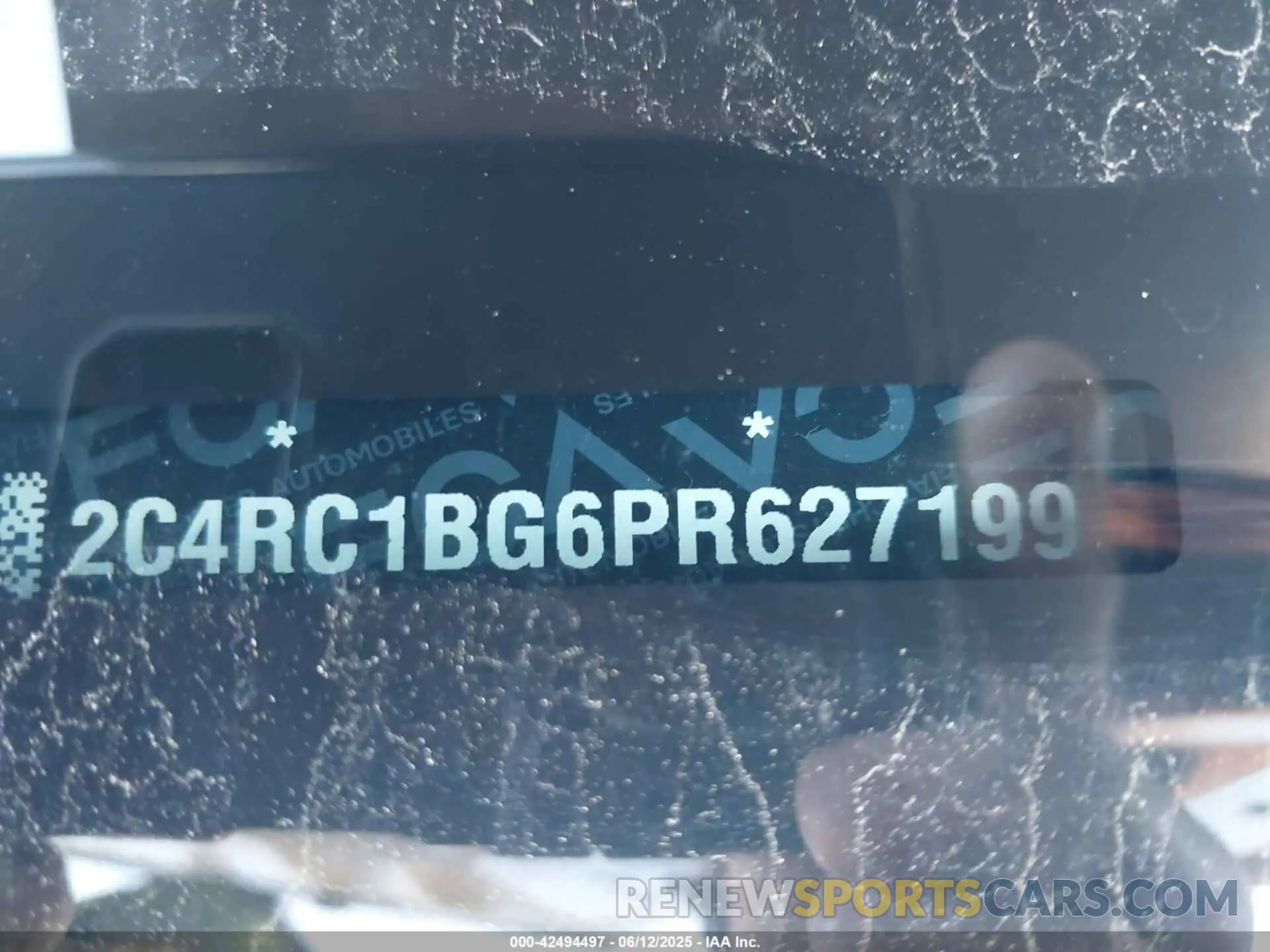 9 Photograph of a damaged car 2C4RC1BG6PR627199 CHRYSLER PACIFICA 2023