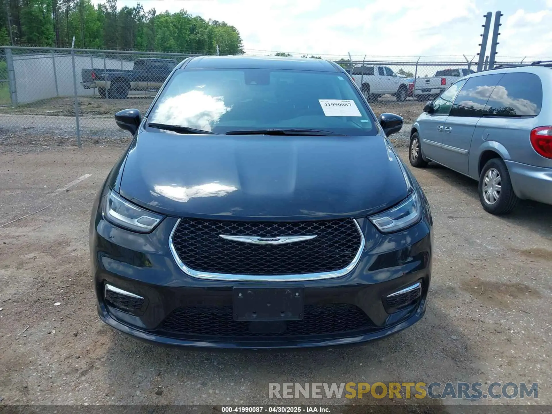 12 Фотография поврежденного автомобиля 2C4RC1BG6PR627333 CHRYSLER PACIFICA 2023